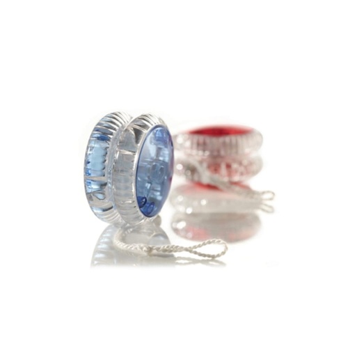 Półprzezroczyste jojo w czerwonej lub niebieskiej obudowie z nadrukiem reklamowym