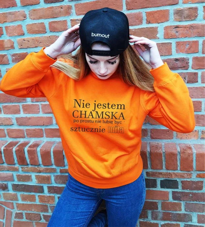 Nie jestem chamska... Bluzy z nadrukiem Śmieszne bluzy Bluzy personalizowane